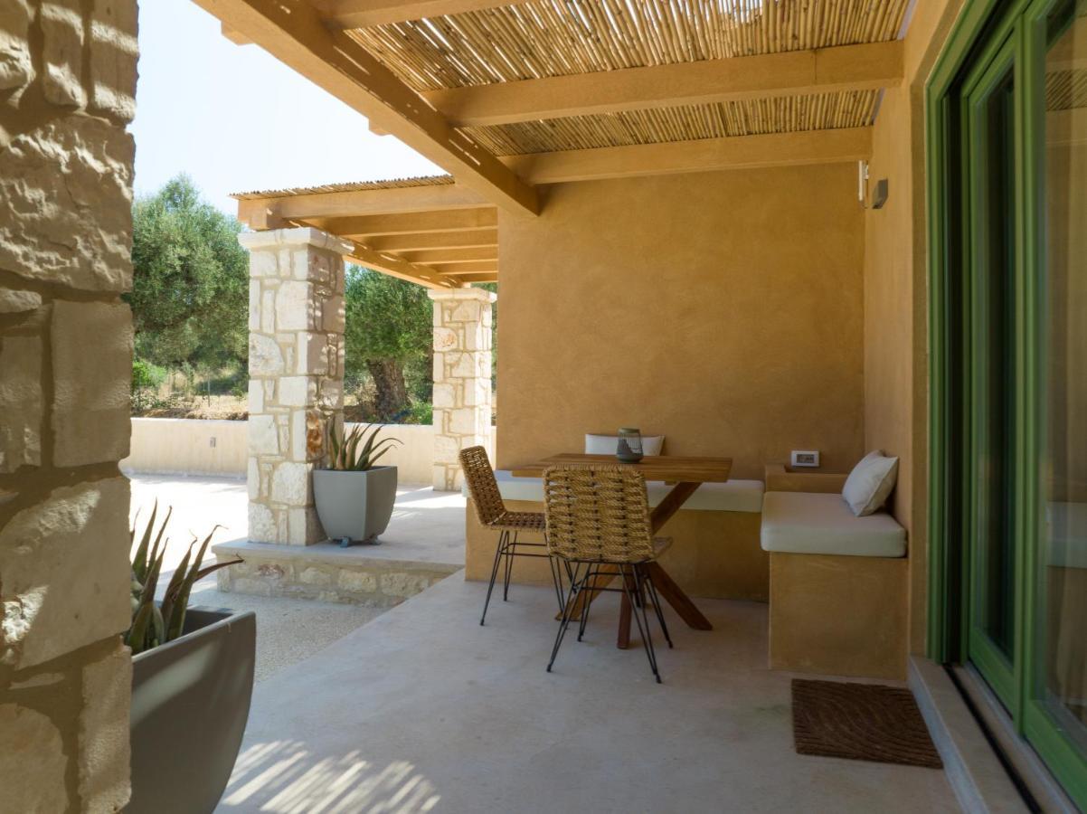 Terra Oleana Cottages วาซิลิคอส ภายนอก รูปภาพ