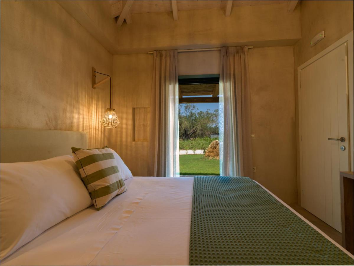 Terra Oleana Cottages วาซิลิคอส ภายนอก รูปภาพ
